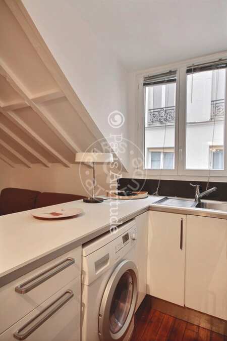 Kitchen Furnished studio - 20m² - Montmartre / Place des Abbesses - Paris