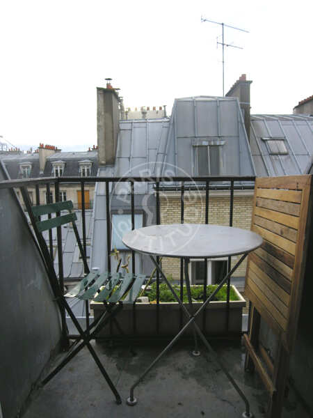 Balcony Furnished studio - 28m²  - Arts et Métiers - Paris
