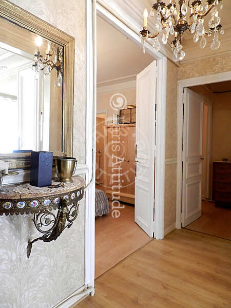 Entrada Apartamento mobilado - 90m²  - 2 quartos - République - Paris