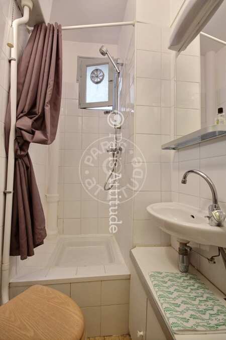 Casa de banho Apartamento mobilado - 32m²  - 1 quarto - Jules Joffrin - Mairie du 18ème - Paris