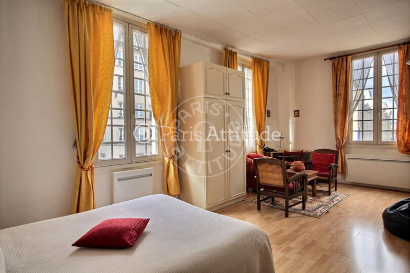 Quitinete mobiliado - Paris 75005 - 550