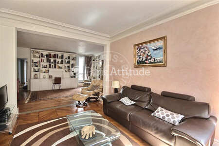 Living room Furnished apartment - 130m² - 2 bedrooms - Tour Eiffel - Paris