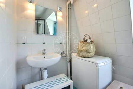 Salle de bain Appartement meublé - 35m²  - 1 chambre - Panthéon / Sorbonne - Paris