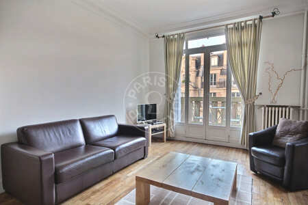 Wohnzimmer Möblierte wohnung - 94m²  - 2 Zimmer - Tour Eiffel - Paris