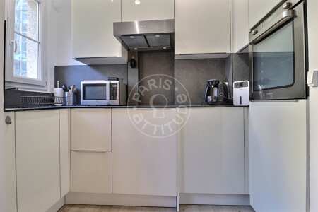 Cuisine Studio meublé - 20m²  - Wagram - Paris