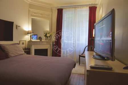 Bedroom Furnished apartment - 70m²  - 2 bedrooms - Auteuil - Paris