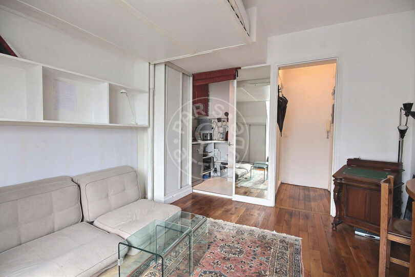 Estudio amueblado - París 75009 - 5984