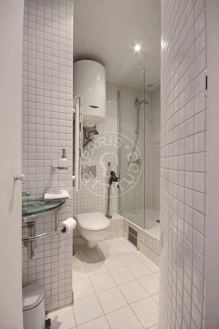 Baño Estudio amueblado - 20m²  - Notre-Dame de Lorette - París