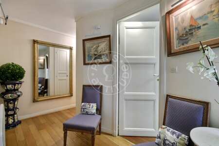 Eingangsbereich Möblierte wohnung - 60m²  - 1 Zimmer - Pyramides / Palais Royal - Paris