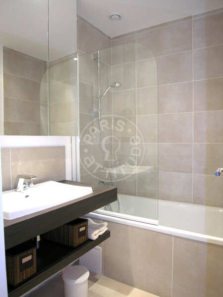 Casa de banho Apartamento mobilado - 52m²  - 2 quartos - Ecole Militaire / Unesco / Duroc - Paris