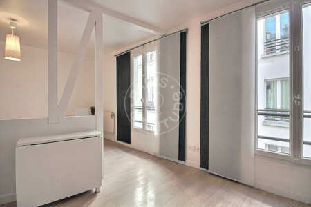 Wohnzimmer Möblierte alkovenwohnung - 27m²  - Marx Dormoy - Paris