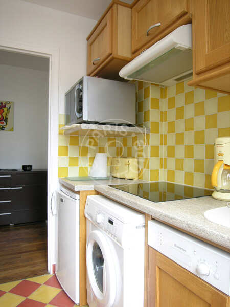 Kitchen Furnished apartment - 37m²  - 1 bedroom - Jules Joffrin - Mairie du 18ème - Paris