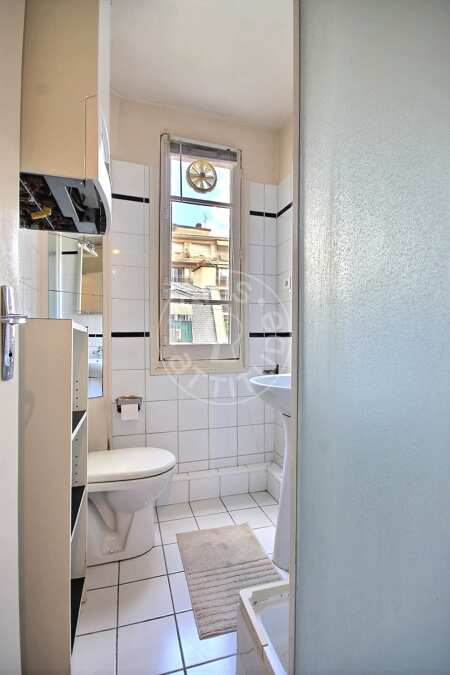 Bathroom Furnished apartment - 32m²  - 1 bedroom - Arc de Triomphe - Paris
