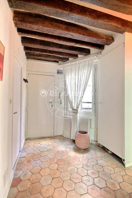 Entrée Appartement meublé - 78m²  - 2 chambres - Montorgueil - Paris