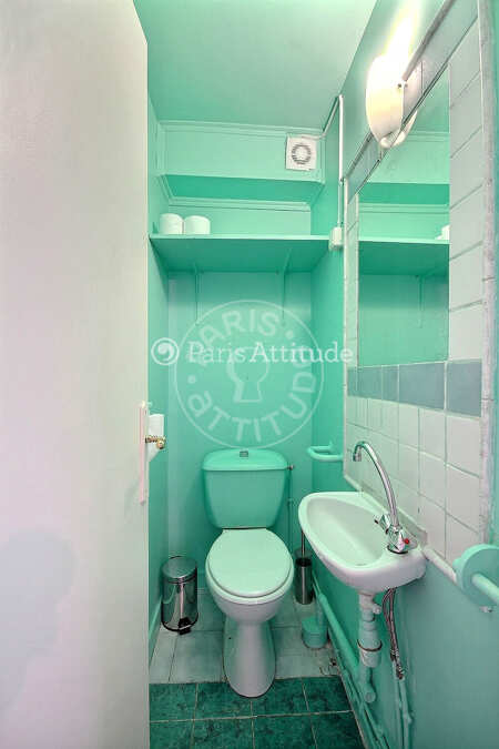 Toilettes Appartement meublé - 78m²  - 2 chambres - Montorgueil - Paris