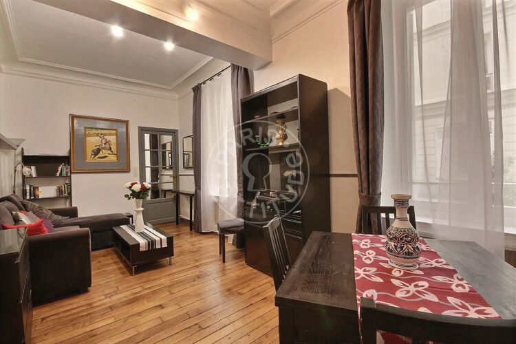 Living room - Furnished 2 bedrooms - Paris 75015 - 6437