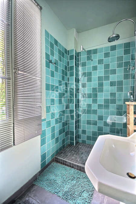 Salle de bain Appartement meublé - 50m²  - 1 chambre - Tour Eiffel - Paris