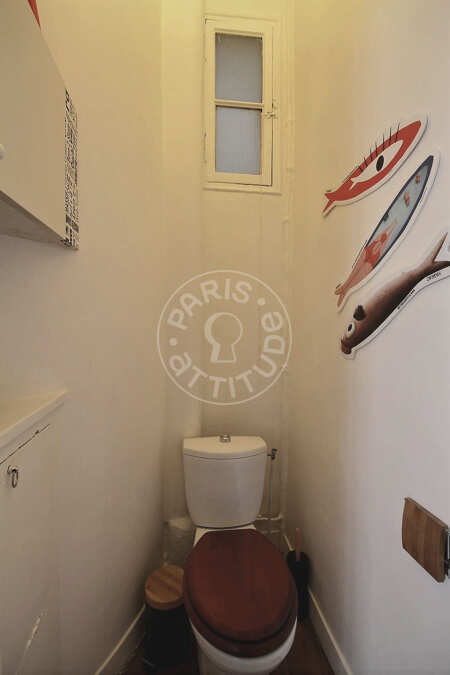 Toilettes Appartement meublé - 50m²  - 1 chambre - Tour Eiffel - Paris