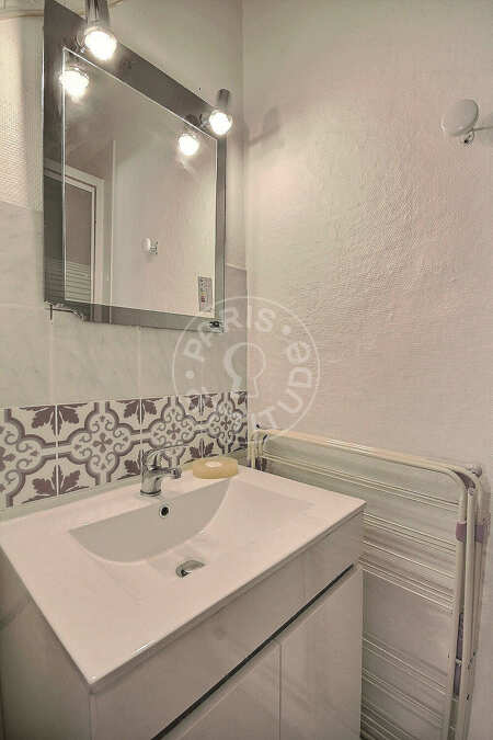 Bathroom Furnished studio - 18m²  - Jasmin / Mozart - Paris