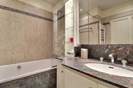 Bathroom Furnished apartment - 55m²  - 1 bedroom - Bastille - Paris