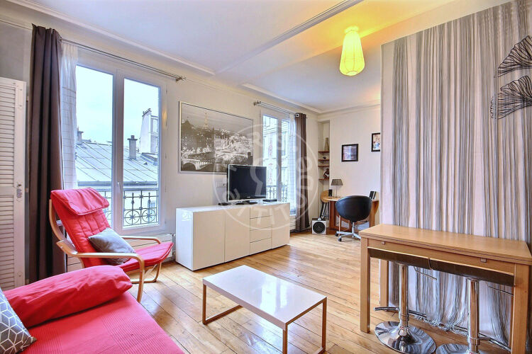 Living room - Furnished studio alcove - Paris 75010 - 6581