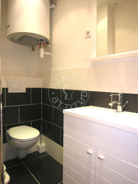 Bathroom Furnished studio - 21m²  - Ledru-Rollin - Paris