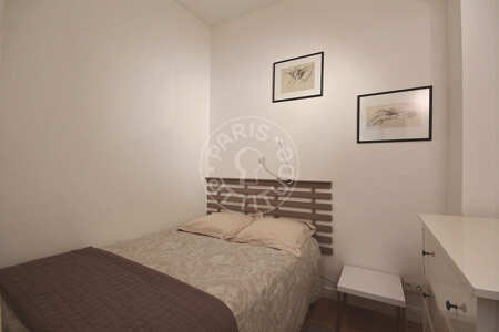 Schlafzimmer Möblierte wohnung - 67m²  - 2 Zimmer - Faubourg Saint-Martin - Paris
