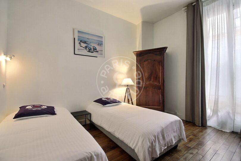Furnished 3 bedrooms - Paris 75015 - 6673