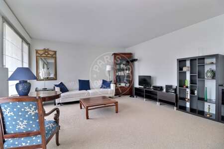 Living room Furnished apartment - 86m²  - 2 bedrooms - Place de Clichy - Paris