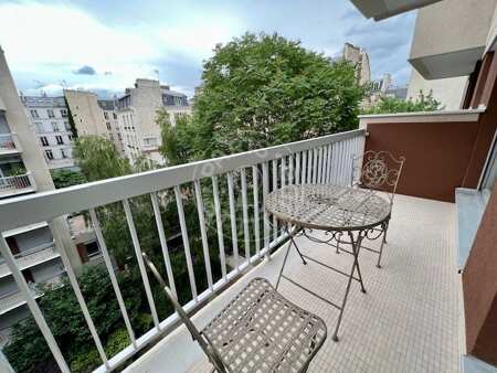 Balcony Furnished apartment - 86m²  - 2 bedrooms - Place de Clichy - Paris