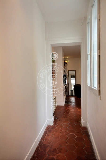 Entrance Furnished studio alcove - 31m²  - Montmartre / Place des Abbesses - Paris