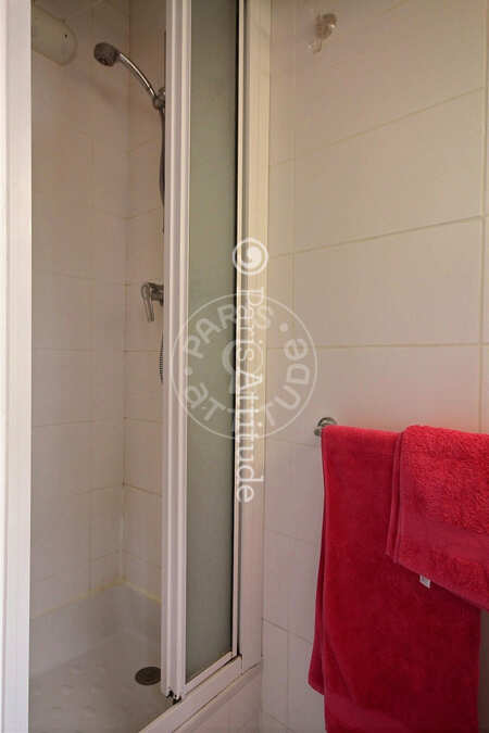 Bathroom Furnished studio alcove - 31m²  - Montmartre / Place des Abbesses - Paris