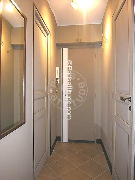 Entrance Furnished studio - 23m²  - Saint-Paul - Paris