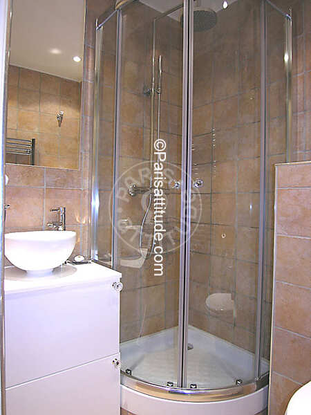 Bathroom Furnished studio - 23m²  - Saint-Paul - Paris