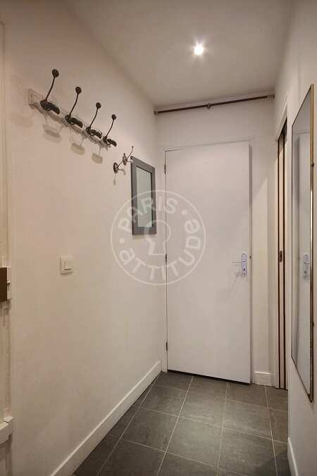 Entrance Furnished apartment - 30m²  - 1 bedroom - Place Monge - Paris