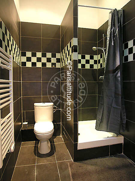 Salle de bain Appartement meublé - 35m² - 1 chambre - Ecole Militaire / Unesco / Duroc - Paris