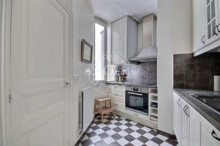 Cuisine Appartement meublé - 67m²  - 2 chambres - Saint-Lazare - Paris