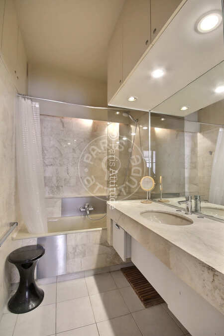 Baño Piso amueblado - 60m²  - 1 dormitorio - Ile de la Cité - París