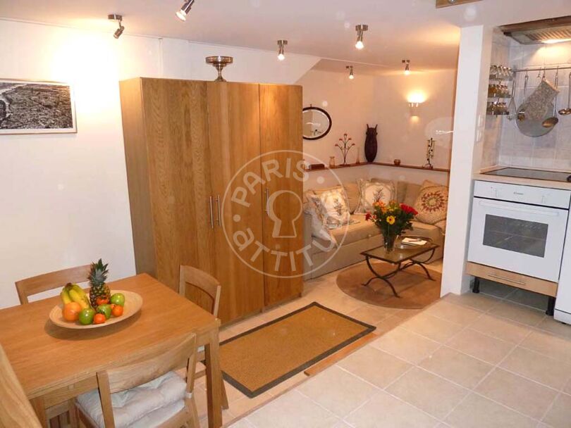 Furnished 2 bedrooms - Paris 75002 - 6960