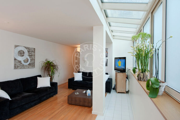 Living room - Furnished 2 bedrooms - Paris 75008 - 6981