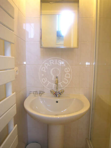 Casa de banho Apartamento mobilado - 40m²  - 1 quarto - Parc Monceau - Paris