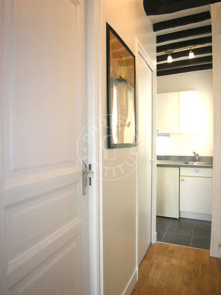 Entrance Furnished studio - 21m²  - Bastille - Paris