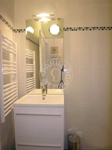 Bathroom Furnished studio - 21m²  - Bastille - Paris
