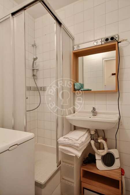 Badezimmer Möblierte wohnung - 41m²  - 1 Zimmer - Oberkampf - Paris