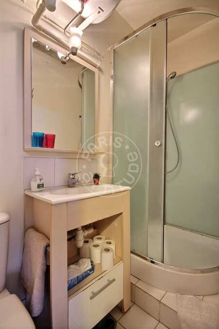 Bathroom Furnished apartment - 35m²  - 1 bedroom - Bastille - Paris