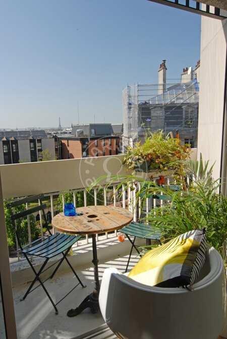 Balcony Furnished studio alcove - 34m²  - Canal Saint-Martin - Paris