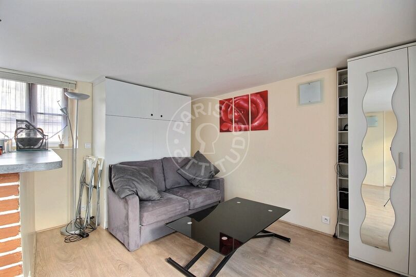 Quitinete mobiliado - Paris 75003 - 7251
