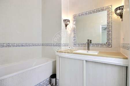 Badezimmer Möblierte wohnung - 54m²  - 1 Zimmer - Arc de Triomphe - Paris