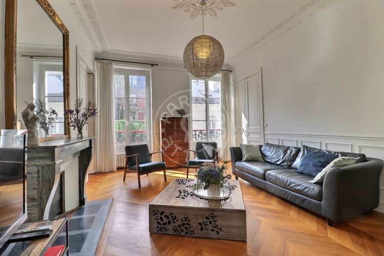 Living room - Furnished 3 bedrooms - Paris 75007 - 7260
