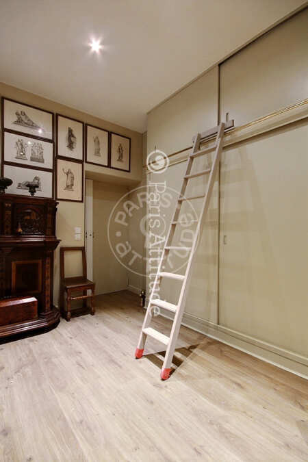 Entrada Studio mobilado - 38m²  - Invalides - Paris